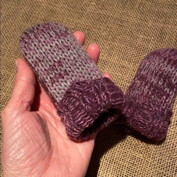 Handmade Newborn Mittens - Picture 2 of 3